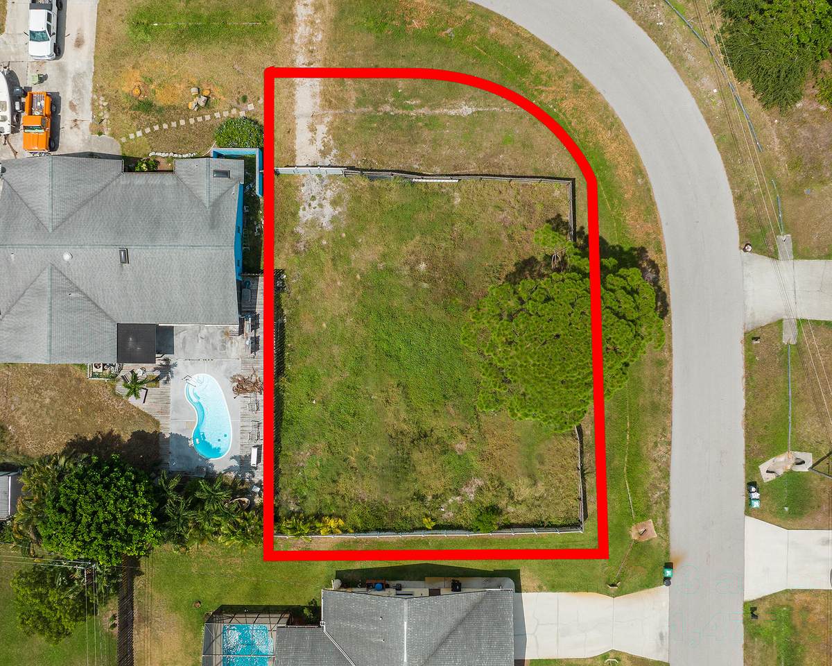 1702 Choate Street - Photo 1