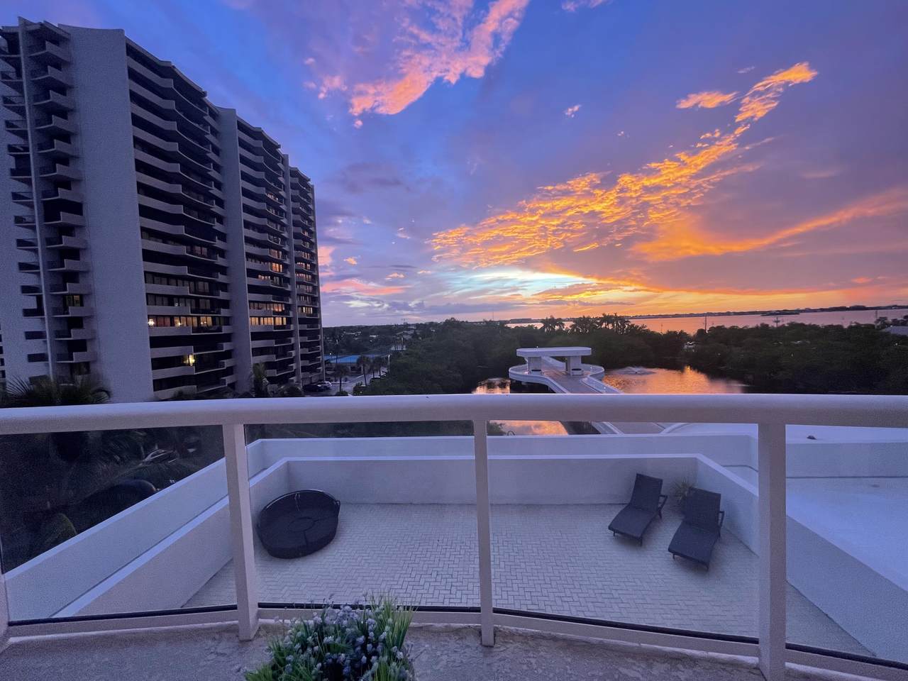 4600 Ocean Drive - Photo 1