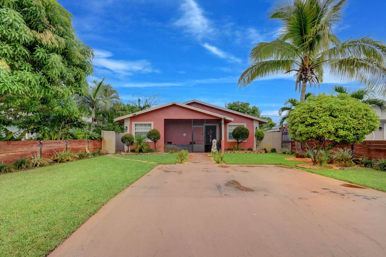 5811 Banana Road - Photo 1
