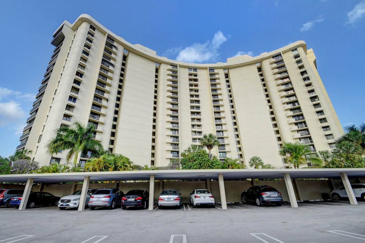 2450 Presidential Way - Photo 1