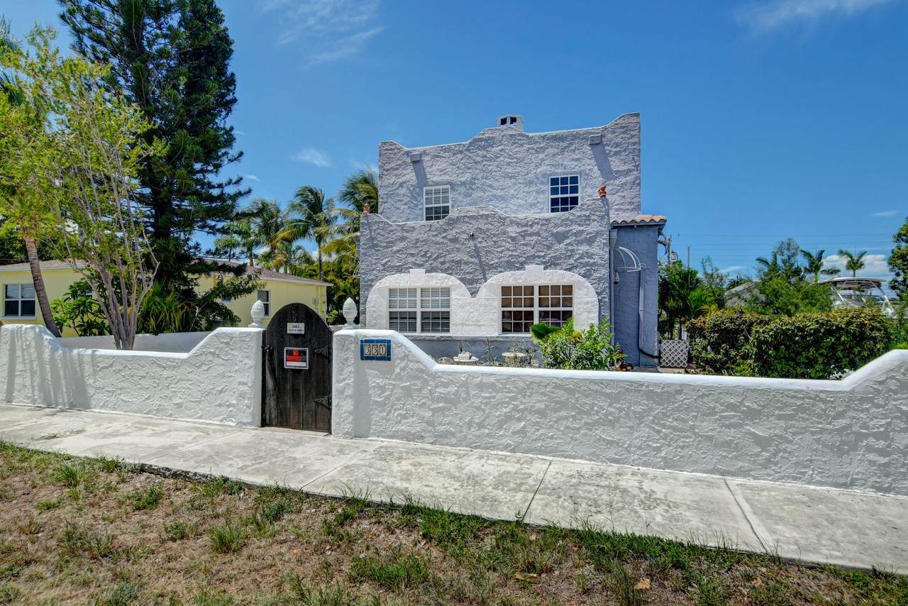 331 1st Avenue - Photo 1