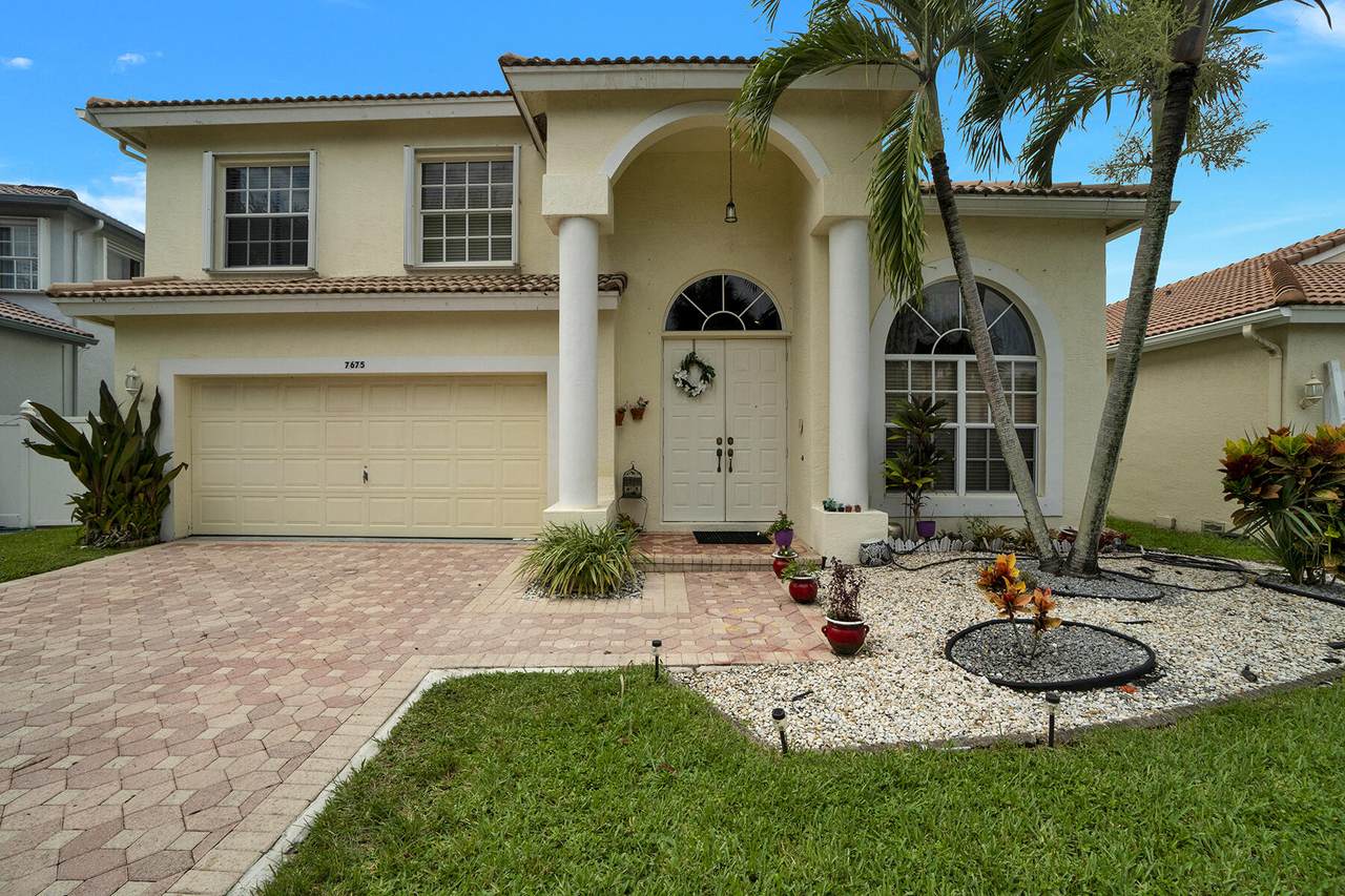 7675 Northtree Way - Photo 1