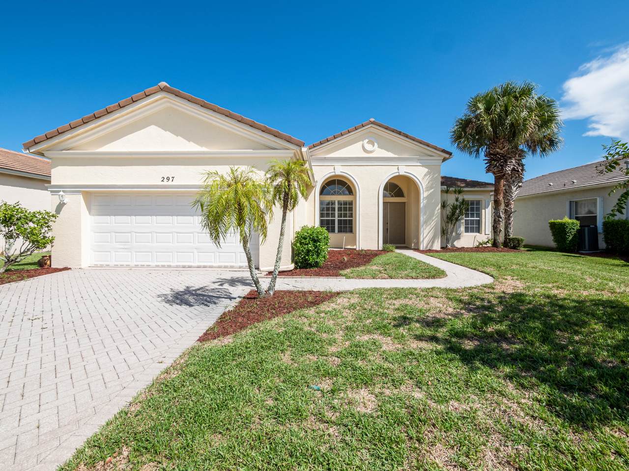 297 Lake Forest Way - Photo 1