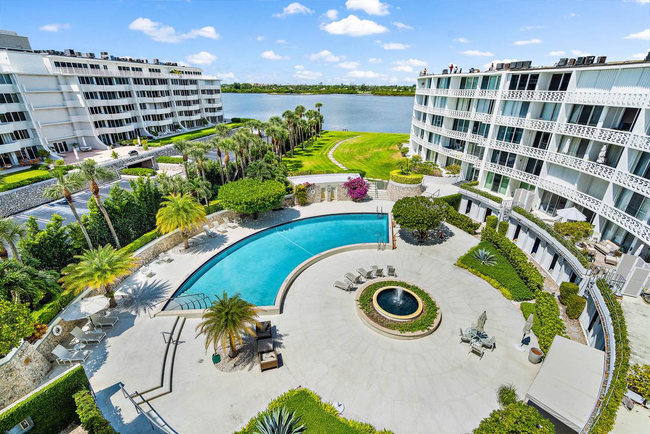 2760 Ocean Boulevard - Photo 1