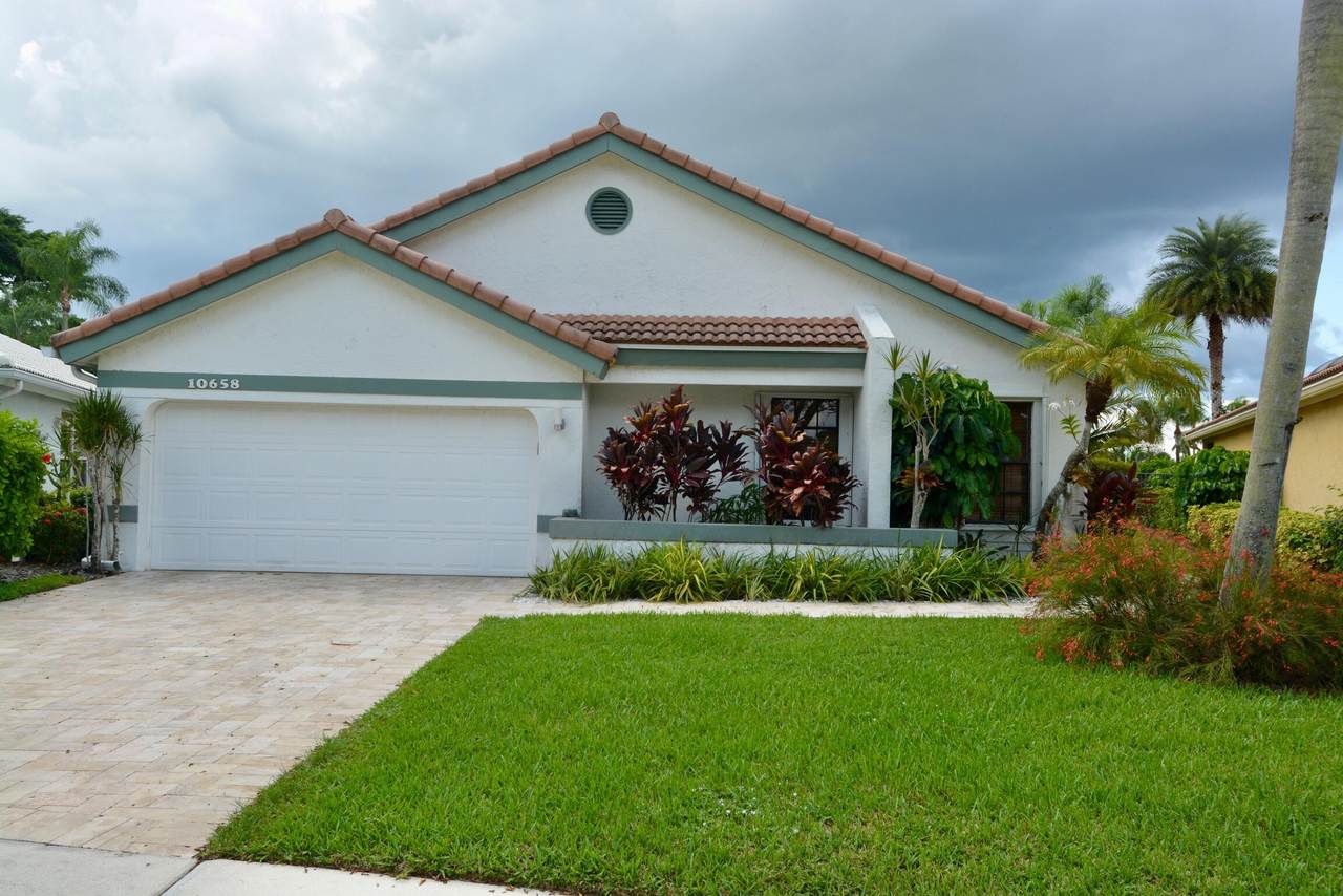 10658 Crystal Lake Drive - Photo 1