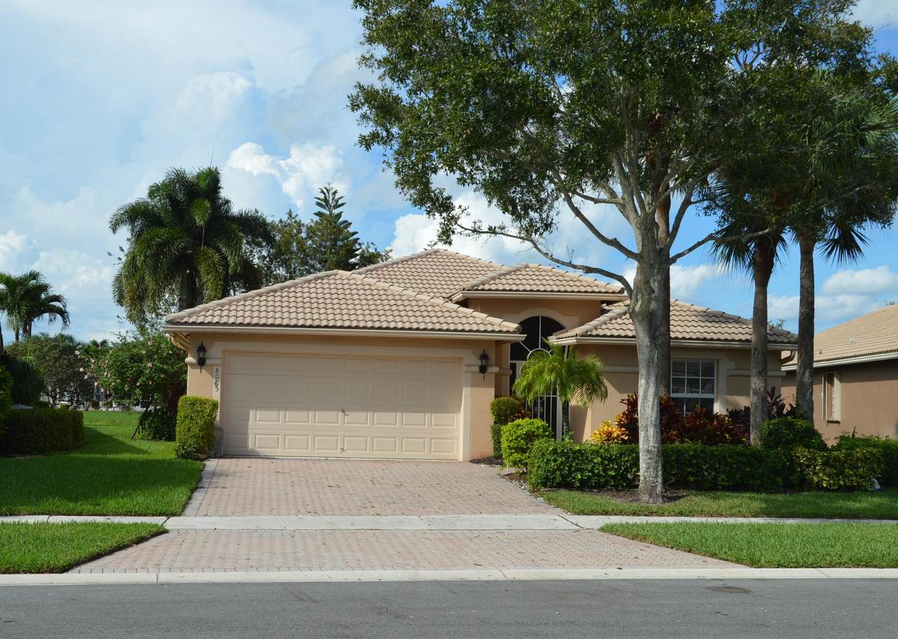 8065 Duomo Circle - Photo 1