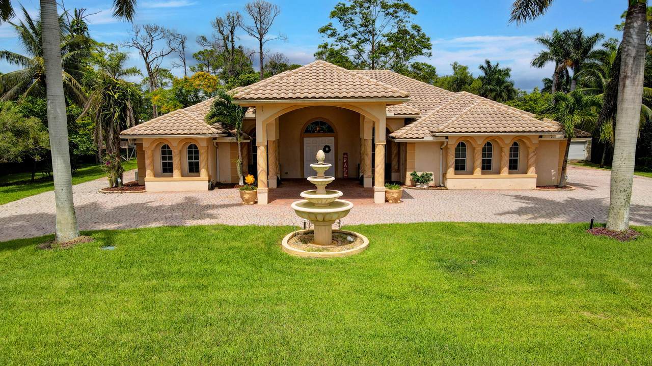 16359 Edinburgh Drive - Photo 1