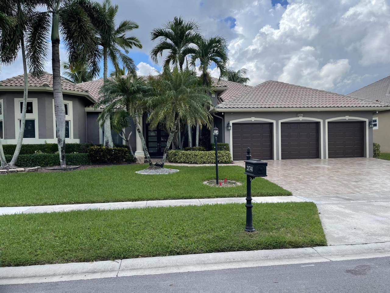 21741 Fall River Drive - Photo 1