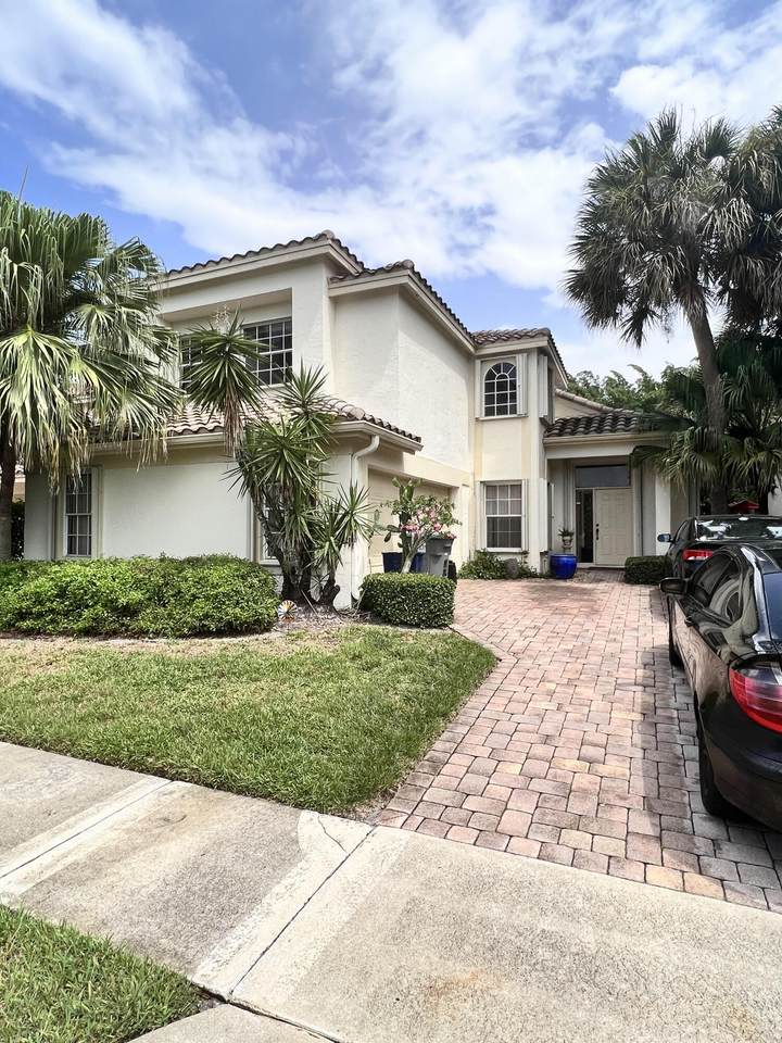 10438 Buena Ventura Drive - Photo 1