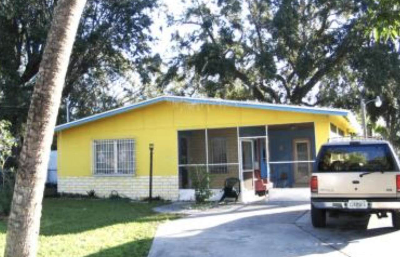 873 Van Buren Street - Photo 1
