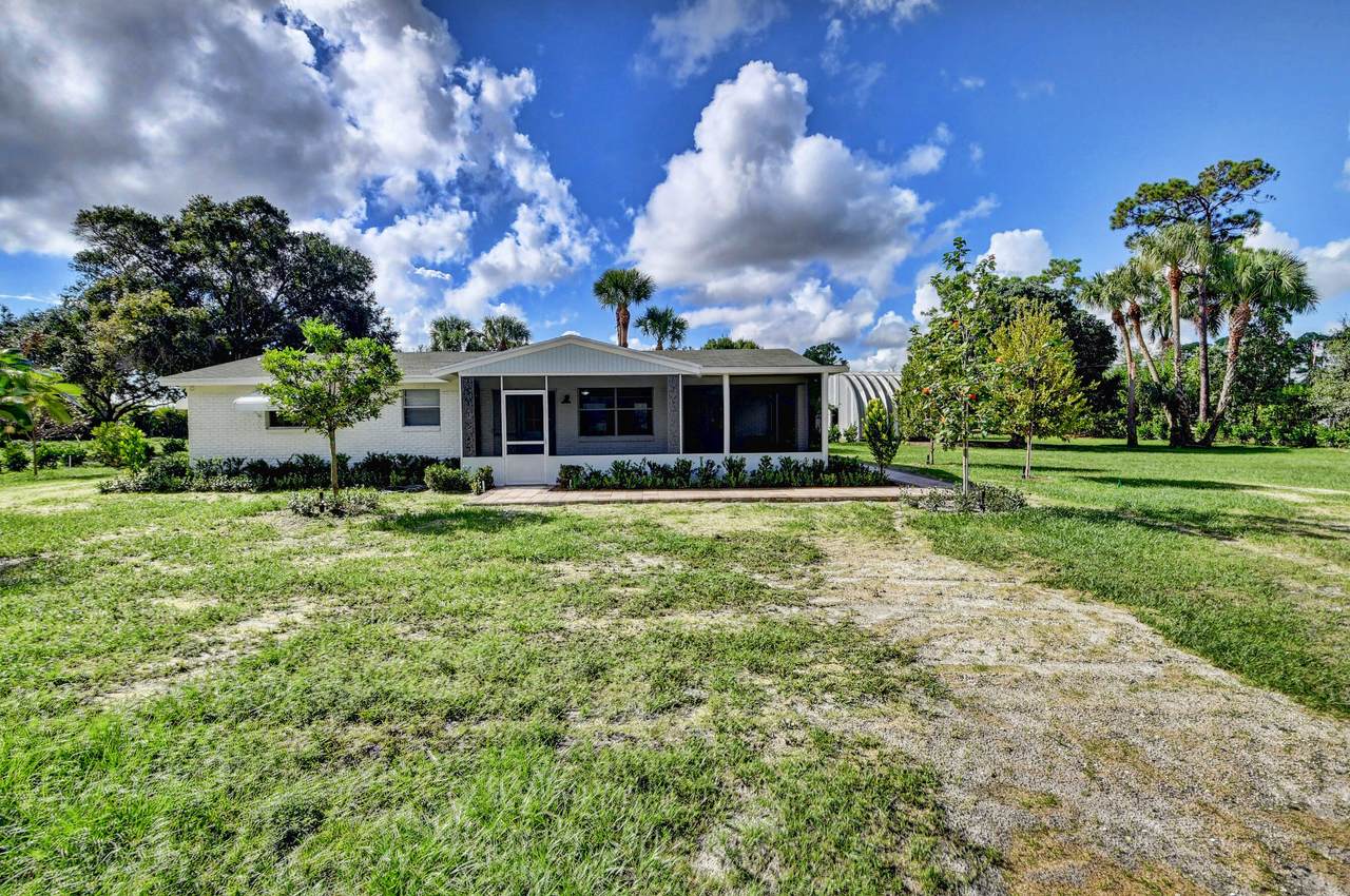 5844 Western Way - Photo 1