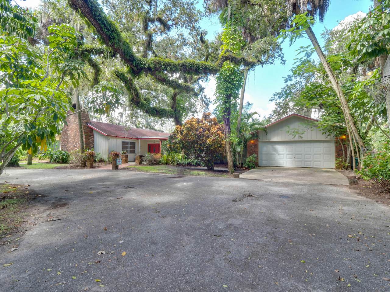 2509 Isola Bella Drive - Photo 1