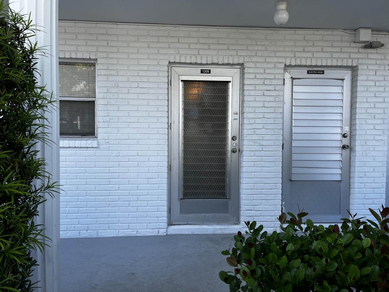 2660 Sw 22 Ave Avenue - Photo 1