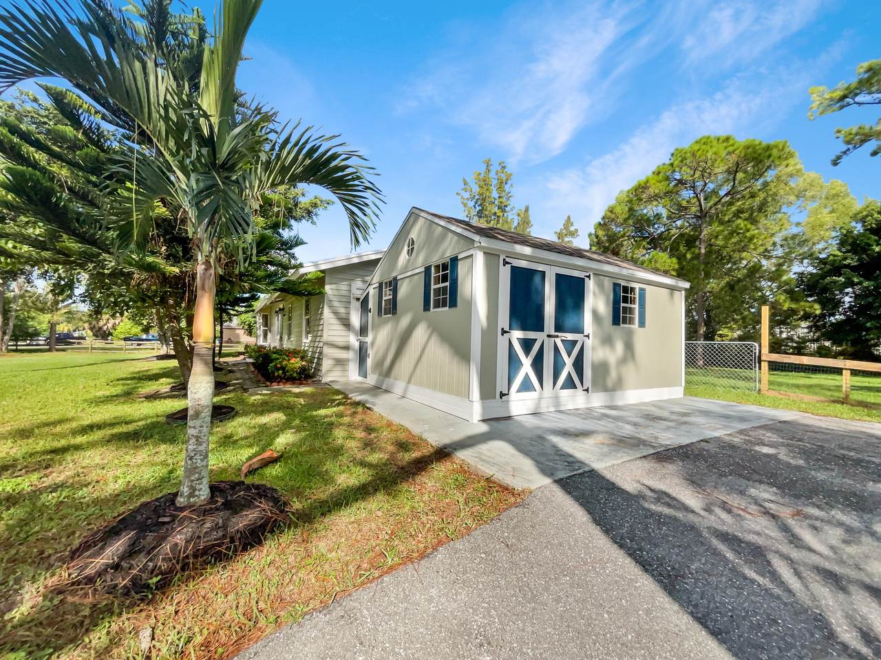11821 62nd Lane - Photo 1
