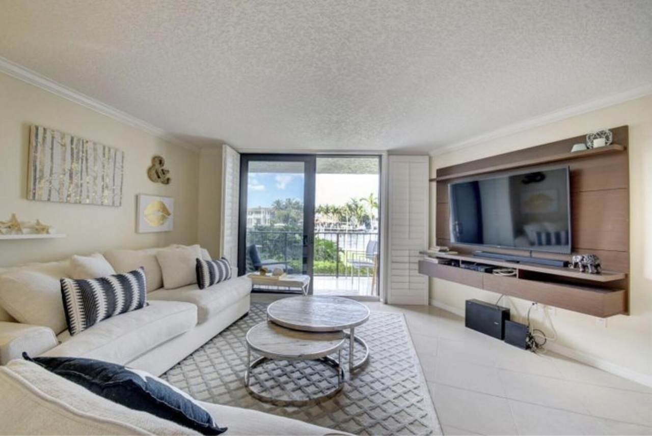 3912 Ocean Boulevard - Photo 1