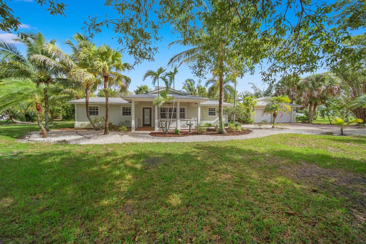 2523 Horseshoe Trail - Photo 1