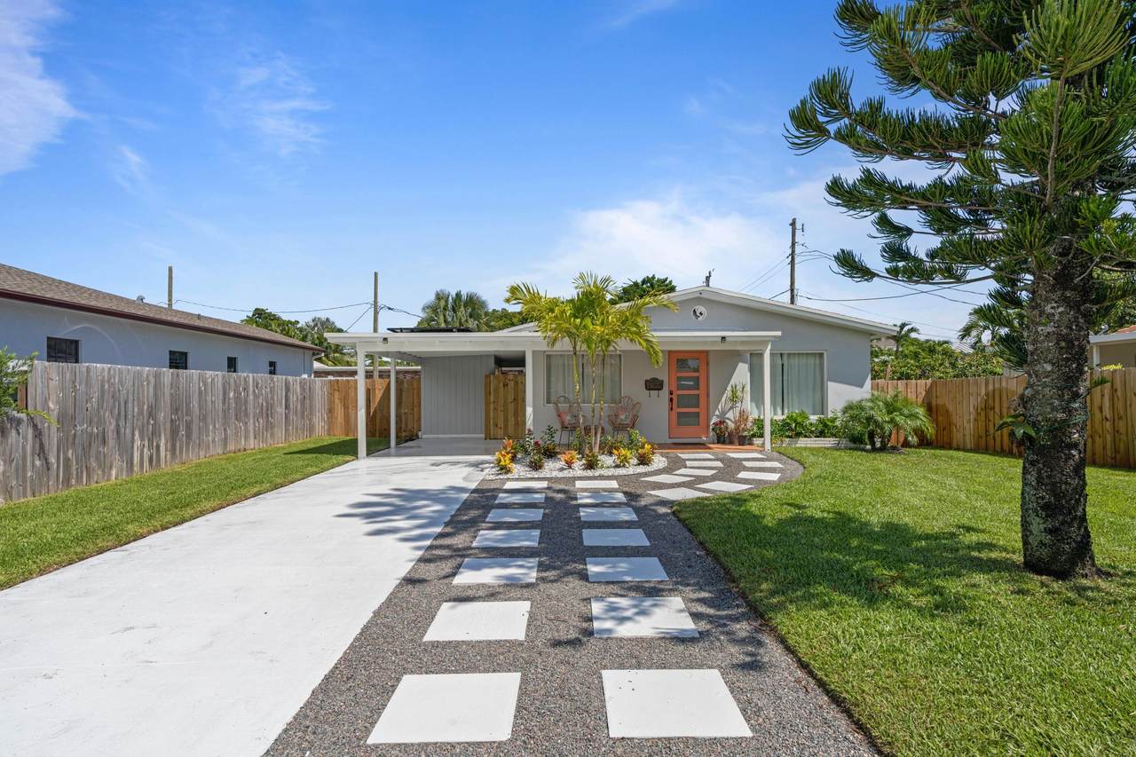7610 Olive Avenue - Photo 1