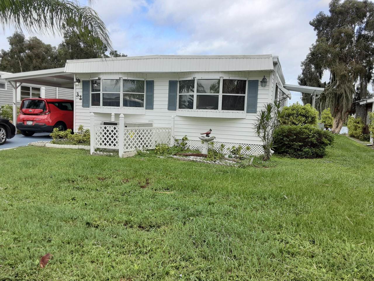 32 Del Prado - Photo 1