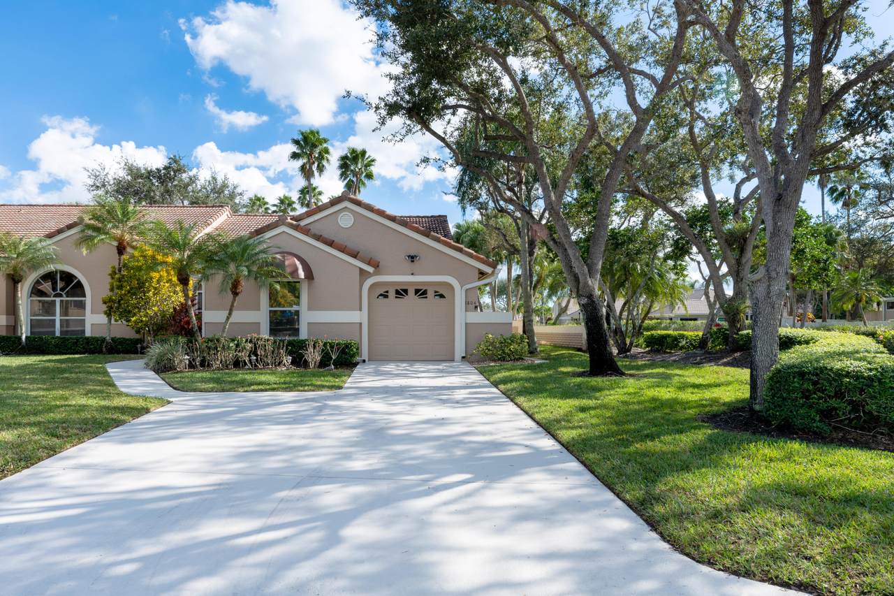 1804 Rosewood Way - Photo 1