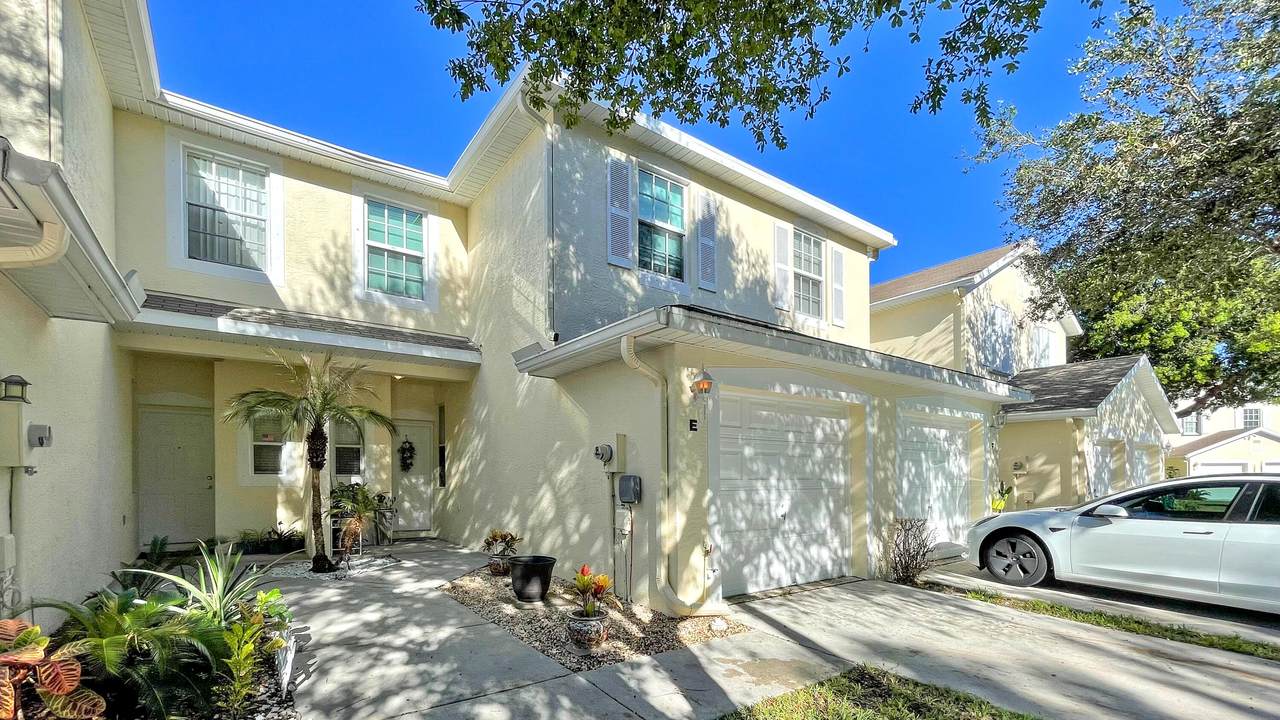 226 Foxtail Drive - Photo 1