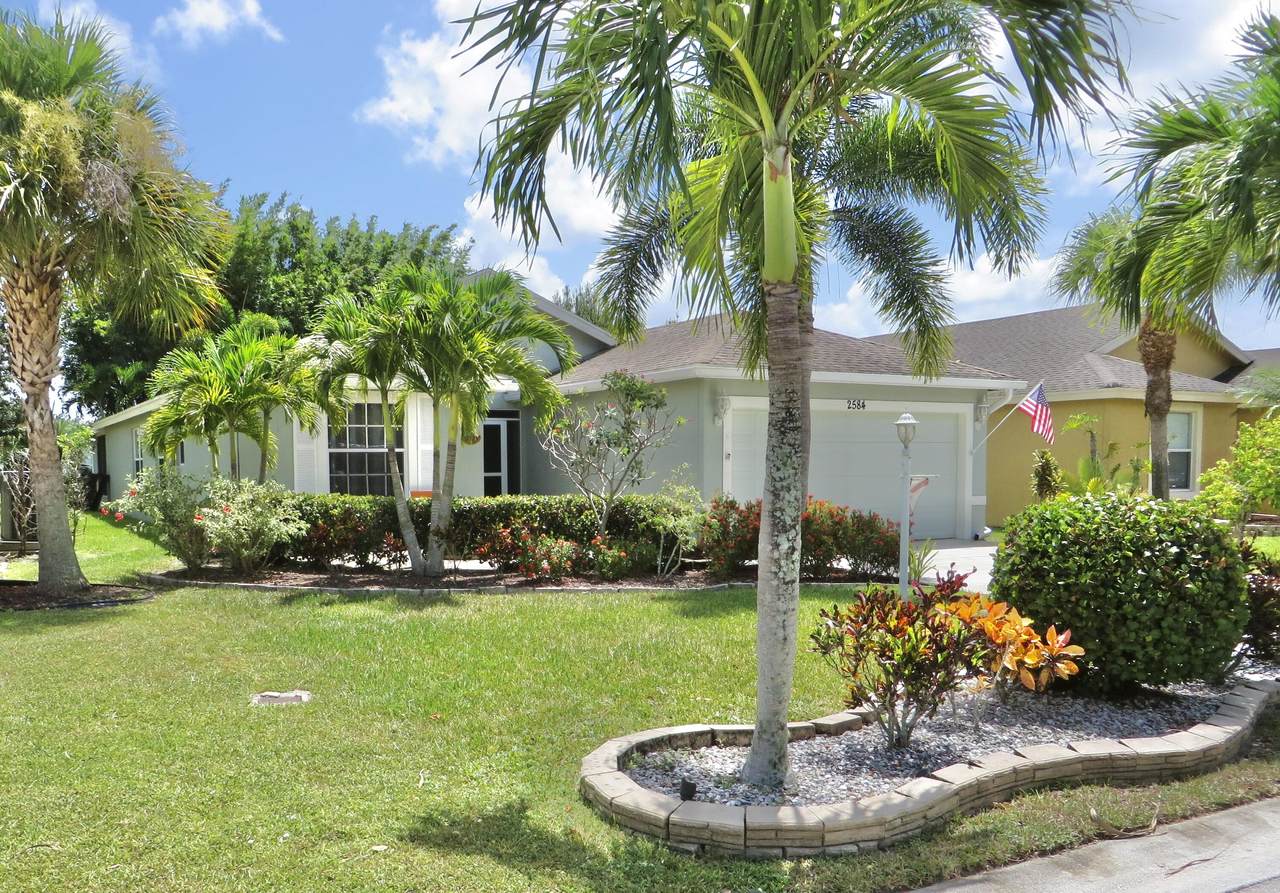 2584 Impala Way - Photo 1