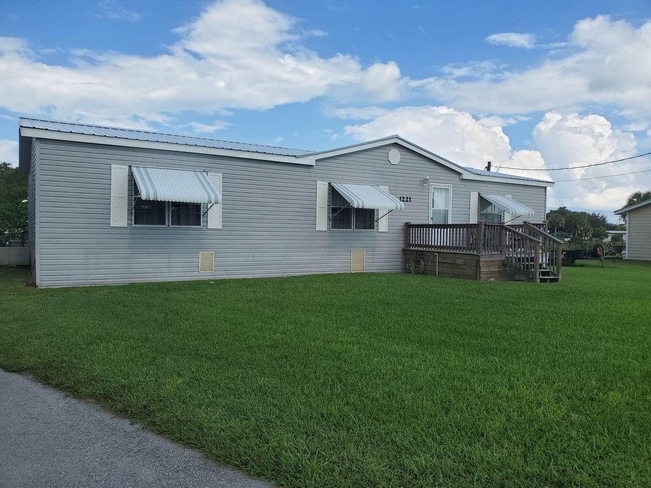 1221 Chobee Street - Photo 1