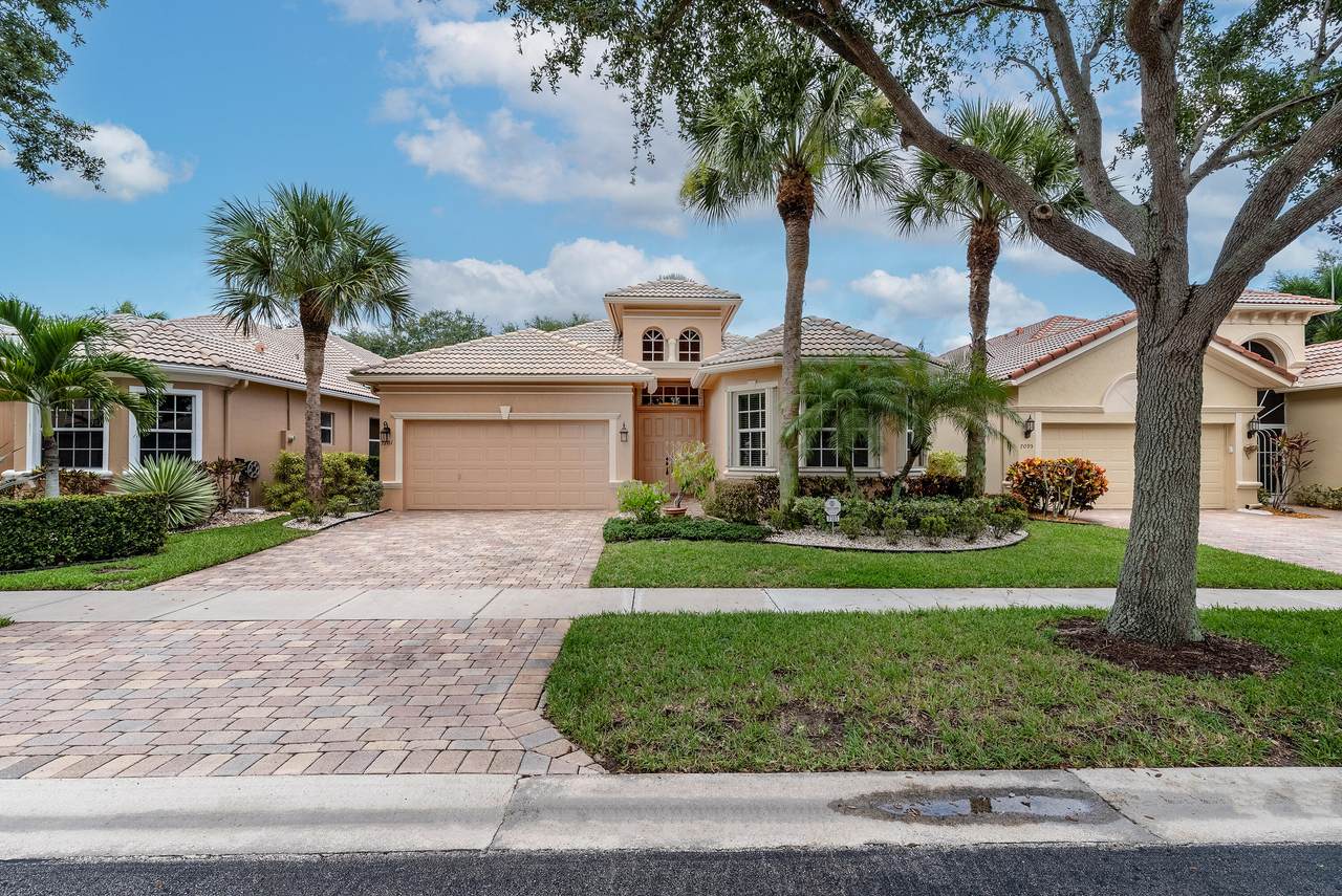 7101 Vesuvio Place - Photo 1