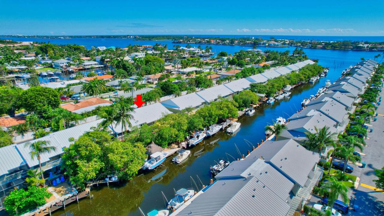 634 Mariners Way - Photo 1