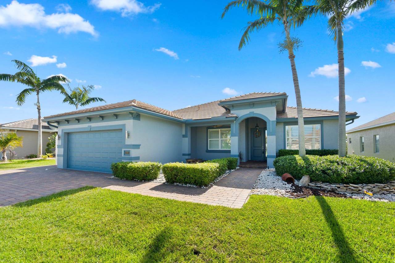 436 Sunflower Place - Photo 1