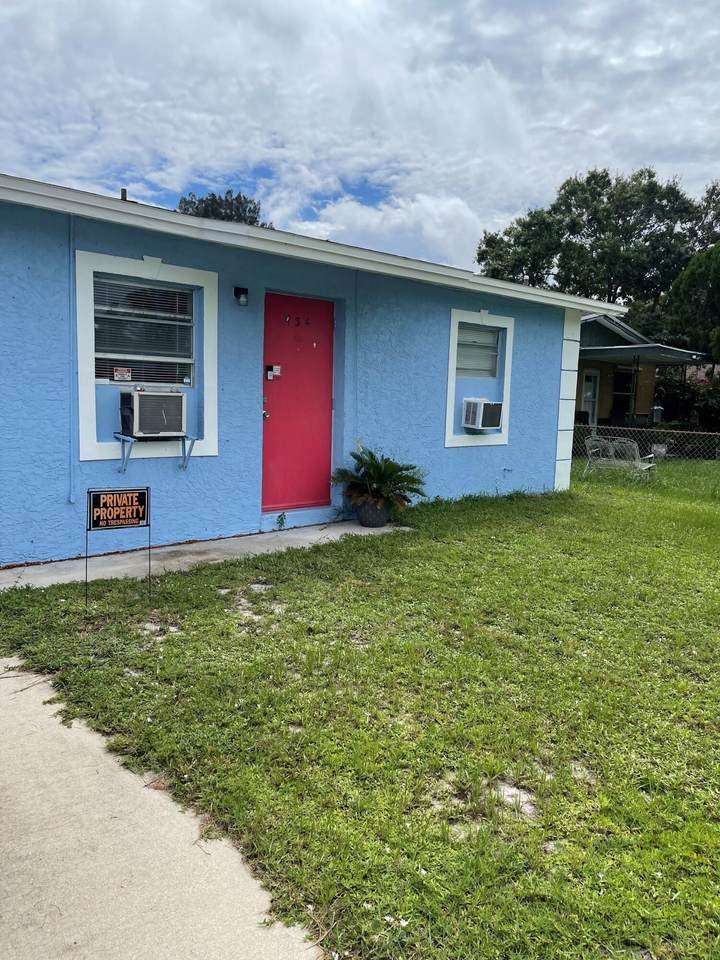 434 17th Street - Photo 1