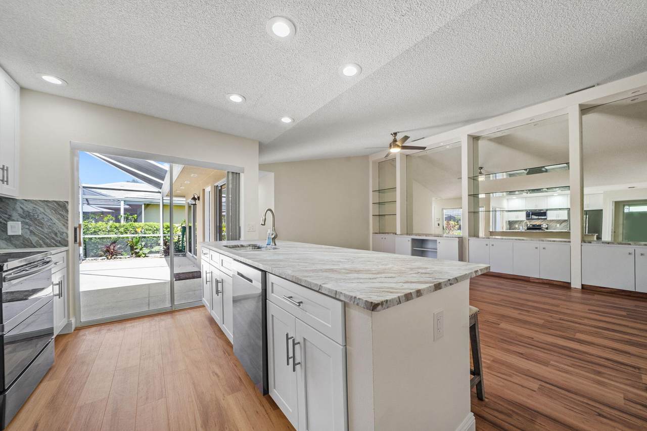 3801 Ridgewood Drive - Photo 1