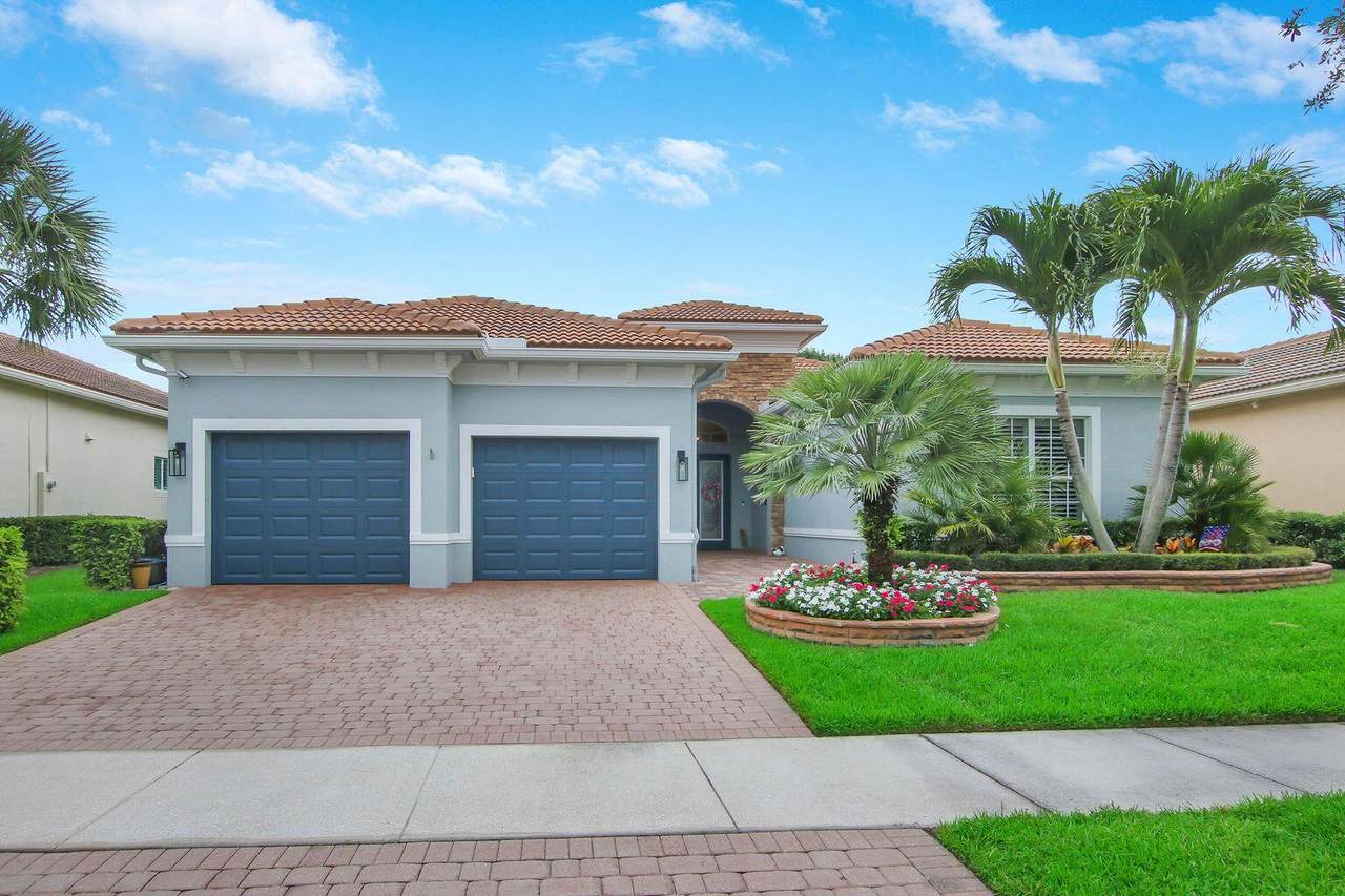 10143 Visconti Way - Photo 1