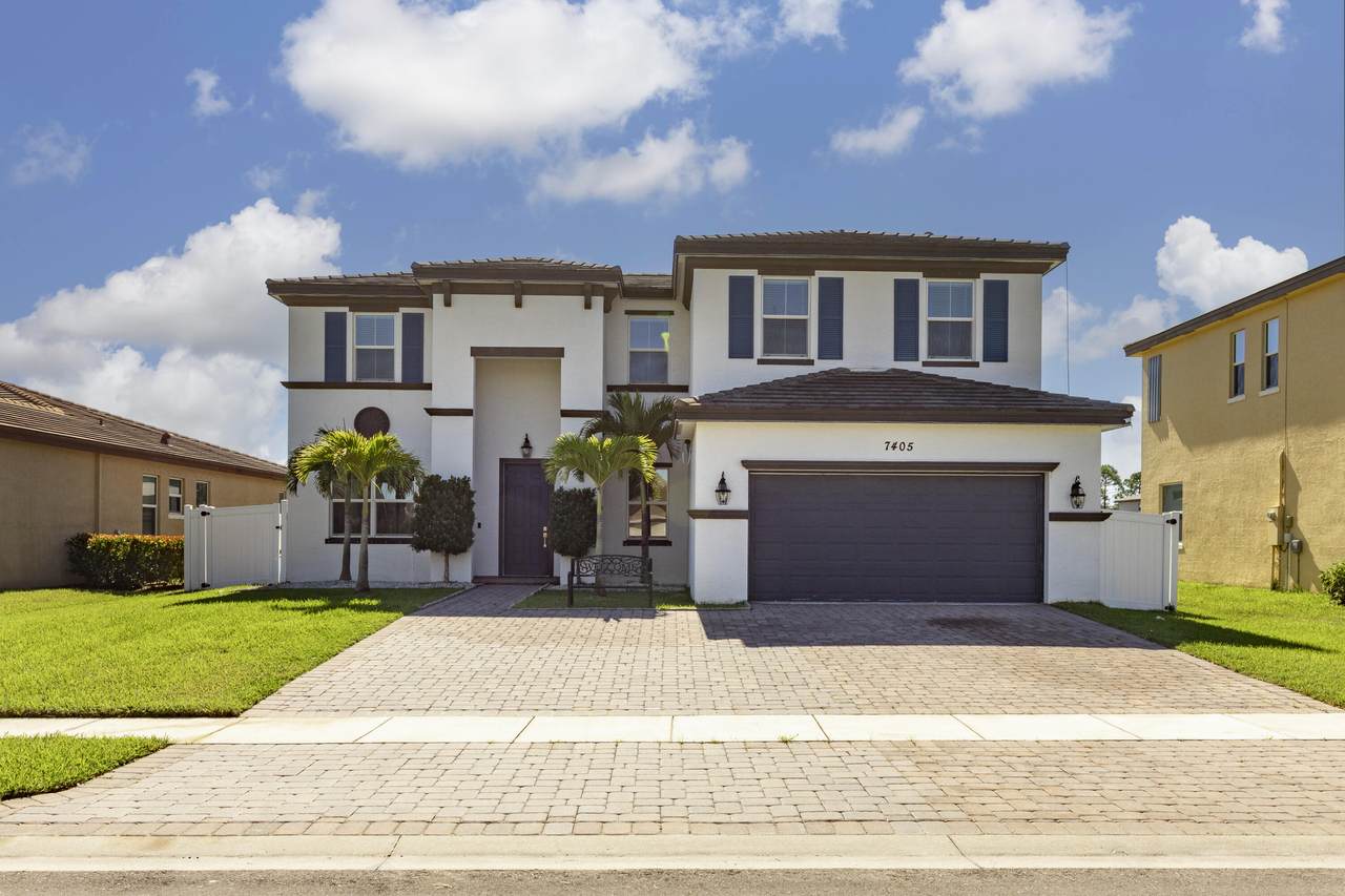 7405 Greenspring Street - Photo 1