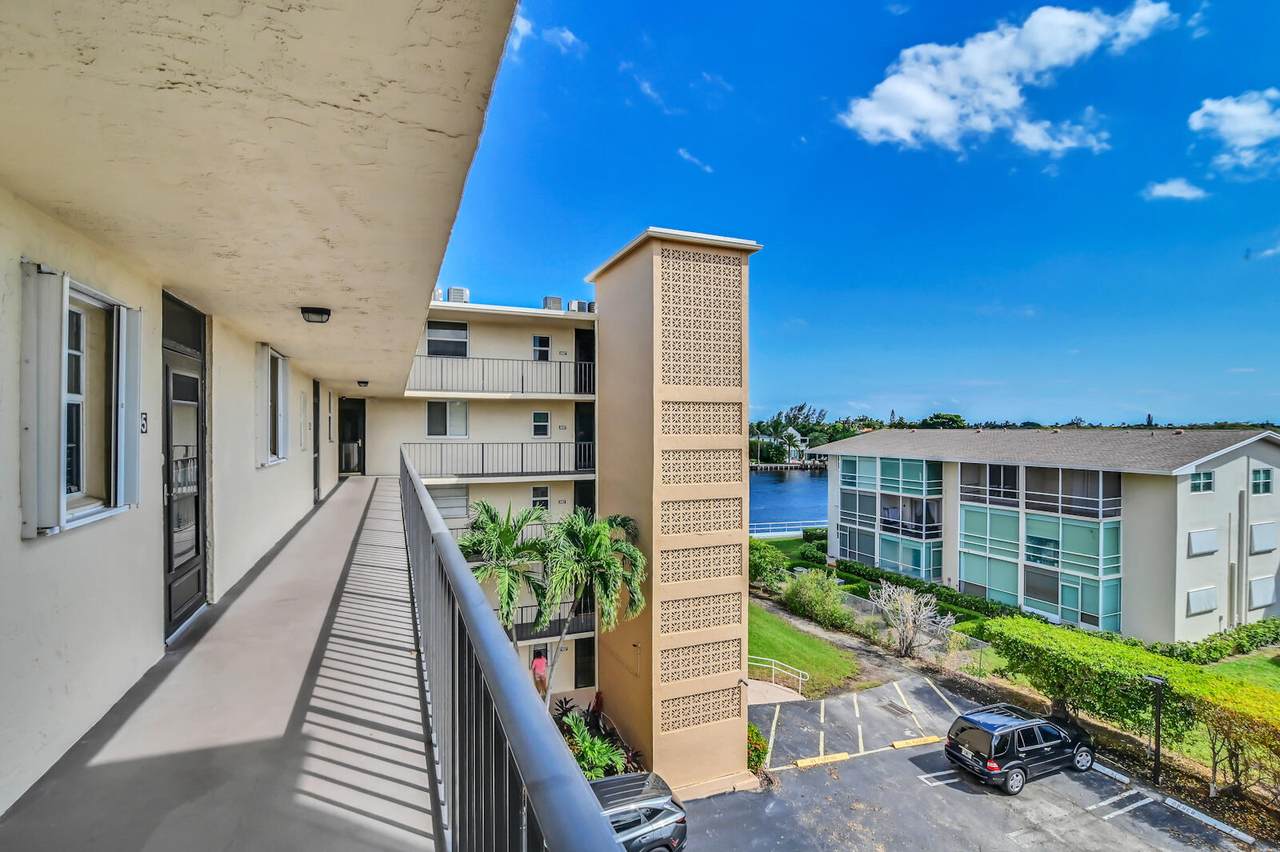 740 Ocean Avenue - Photo 1