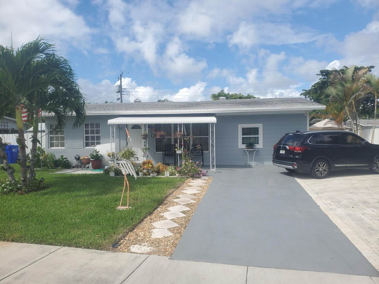 2611 8th Terrace - Photo 1