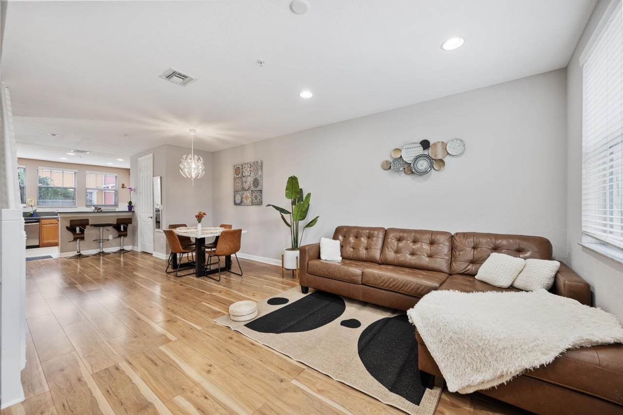833 Millbrae Court - Photo 1