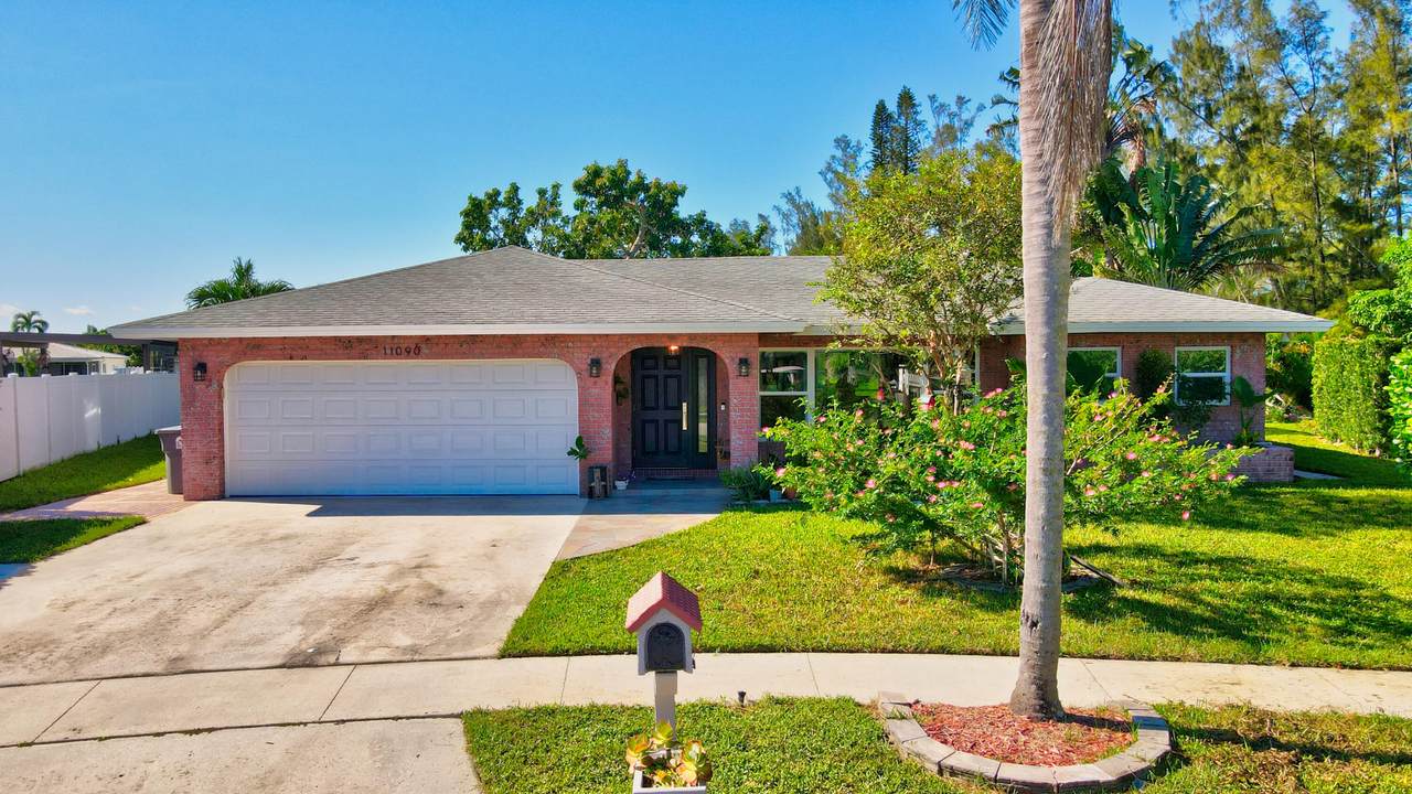 11090 Delta Circle - Photo 1