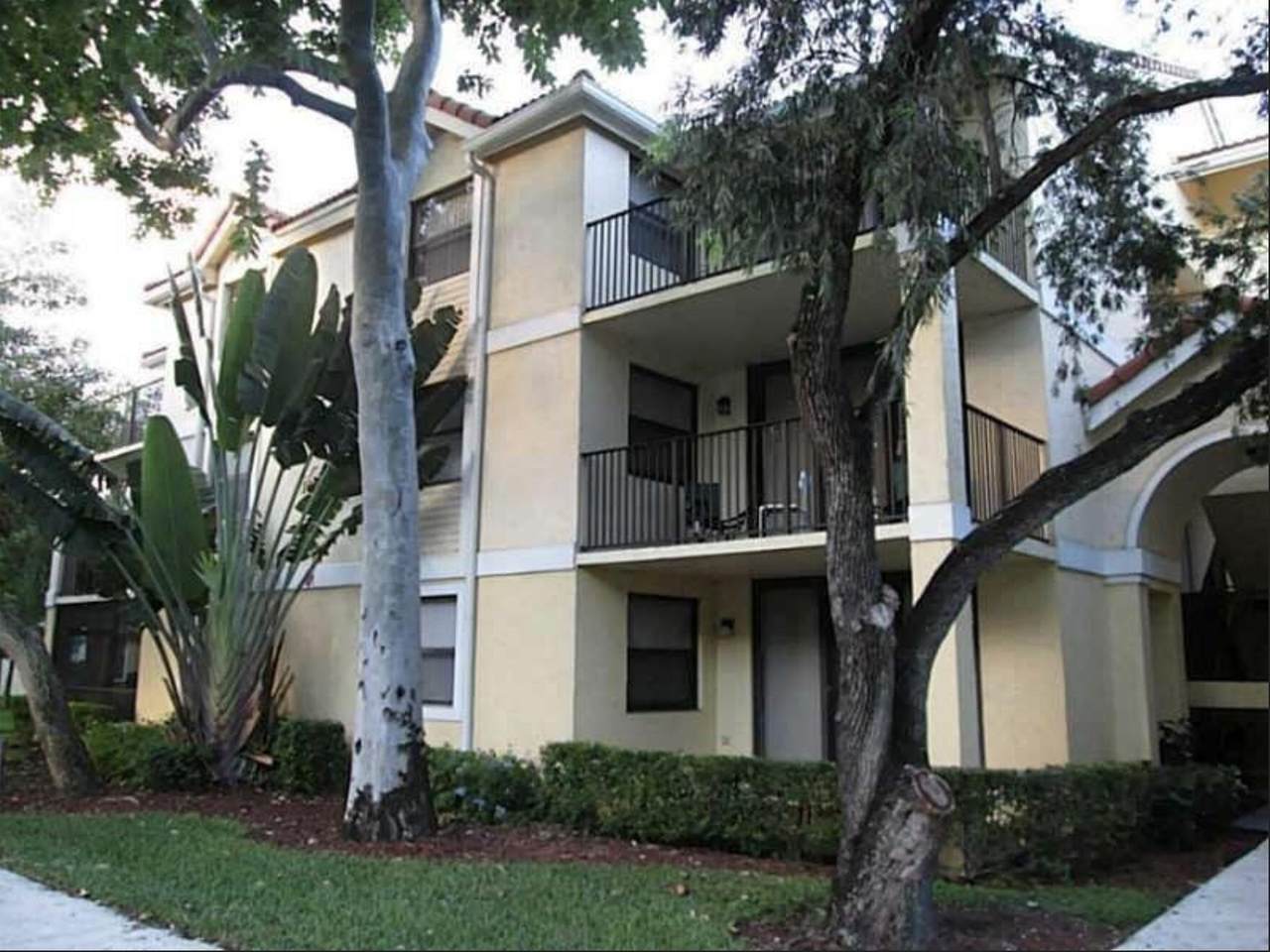 10105 Sunrise Boulevard - Photo 1