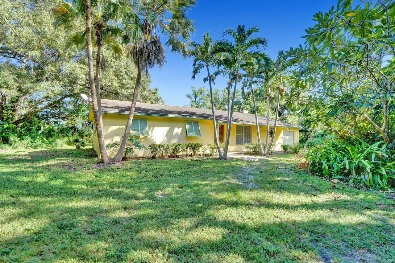 5647 Sims Road - Photo 1