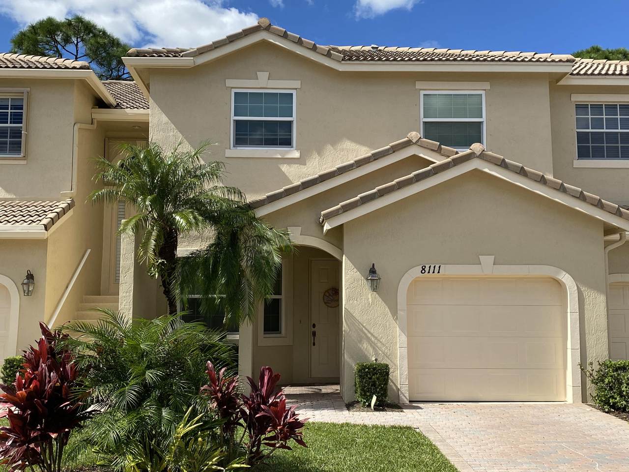 8111 Carnoustie Place - Photo 1