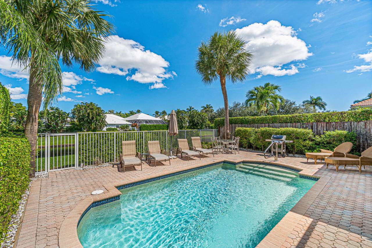 6231 San Michel Way - Photo 1