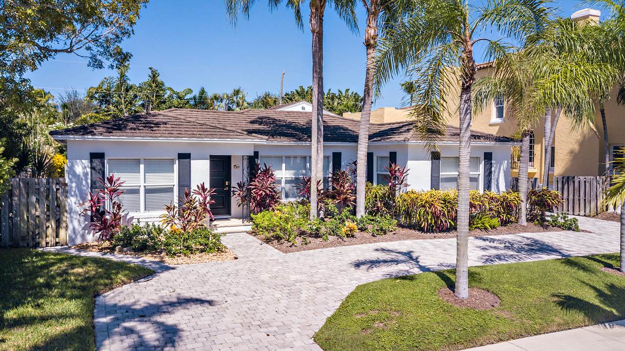 217 Almeria Road - Photo 1