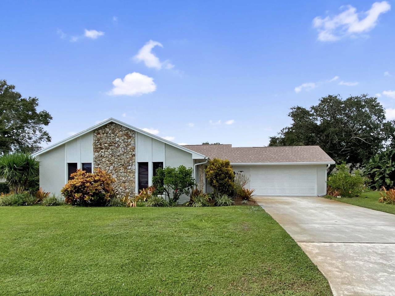 5611 Eagle Drive - Photo 1