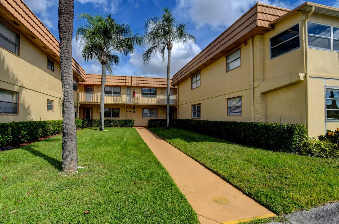 198 Saxony Lane - Photo 1