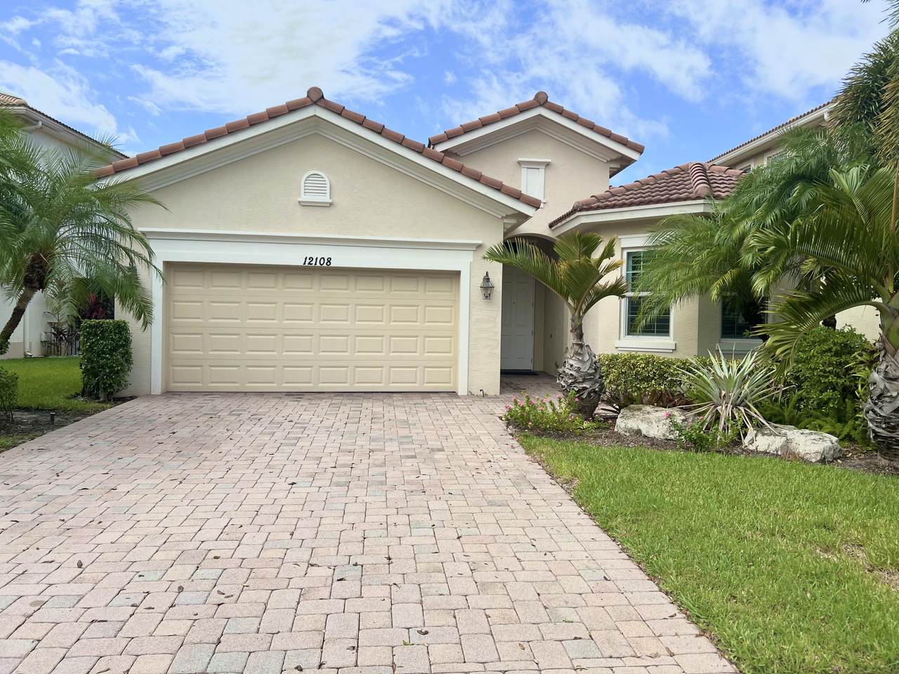 12108 Aviles Circle - Photo 1