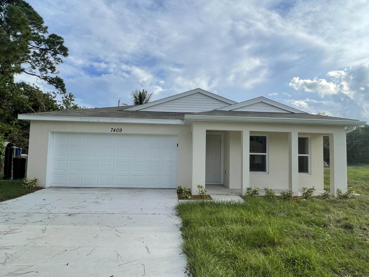 7409 Belleair Avenue - Photo 1