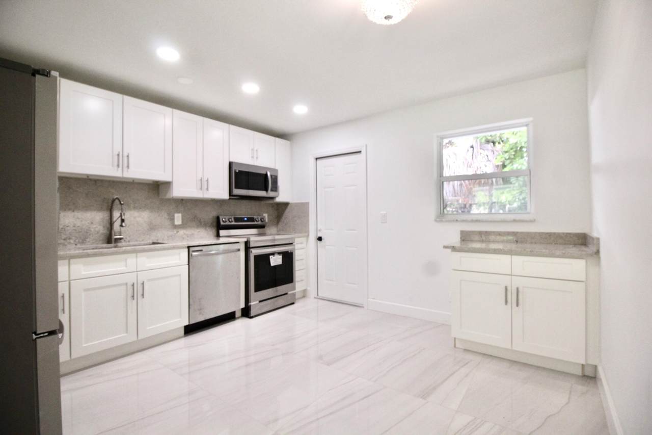 8869 Sunset Drive - Photo 1