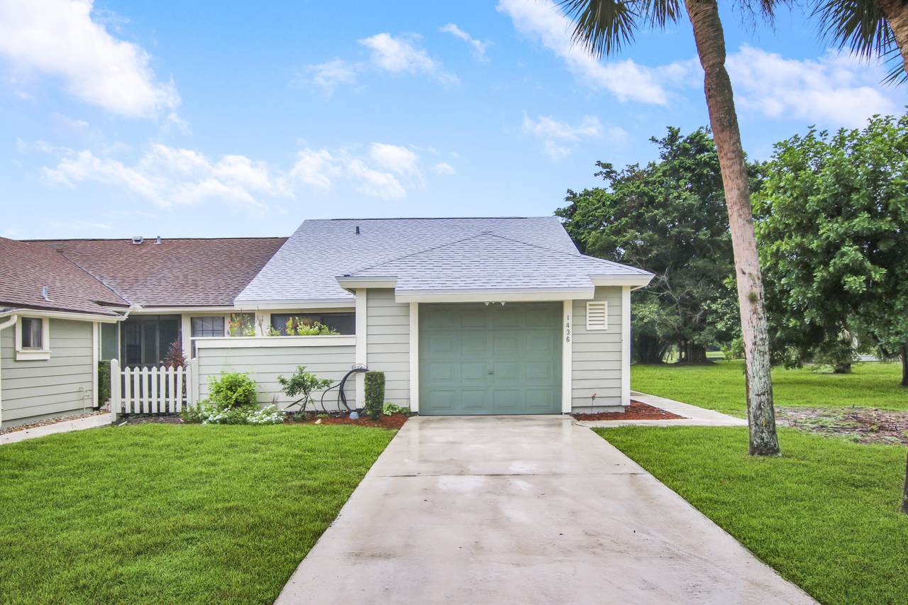 1436 Colchester Circle - Photo 1