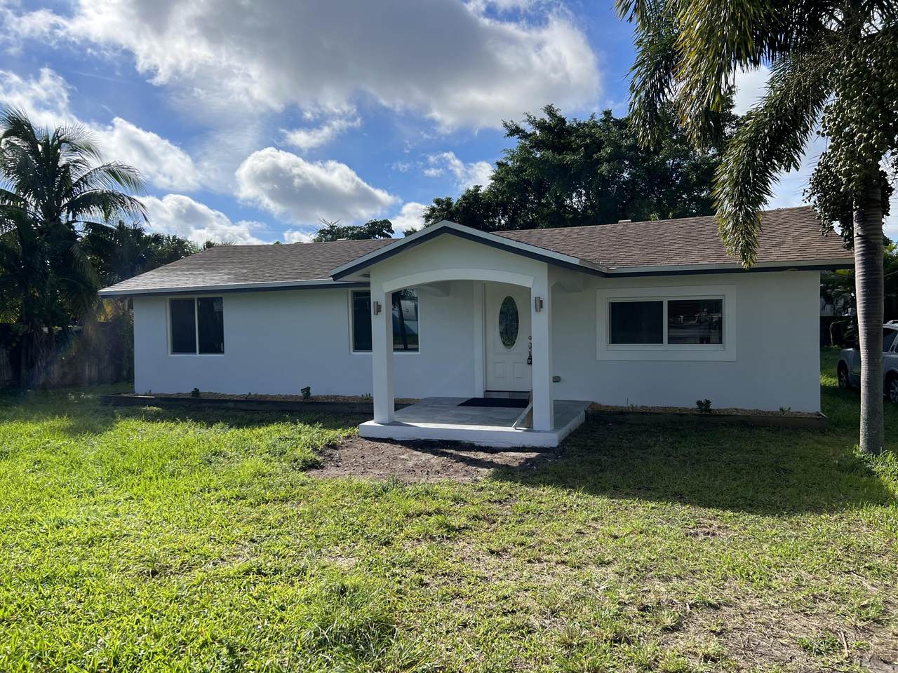 3880 Home Street - Photo 1