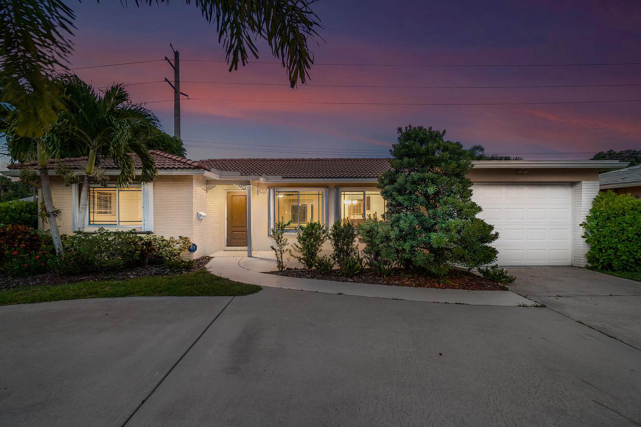 1214 9th Avenue - Photo 1